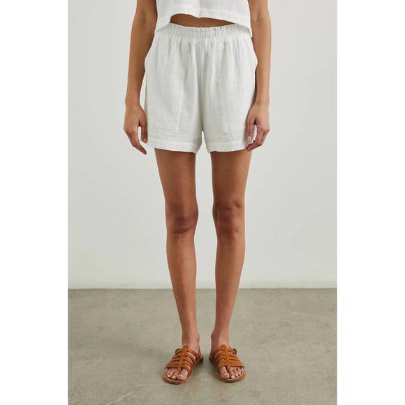 NEW RAILS leighton short in white